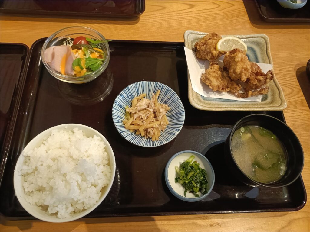 環の湯 食事 お食事処日だまり 唐揚げ定食