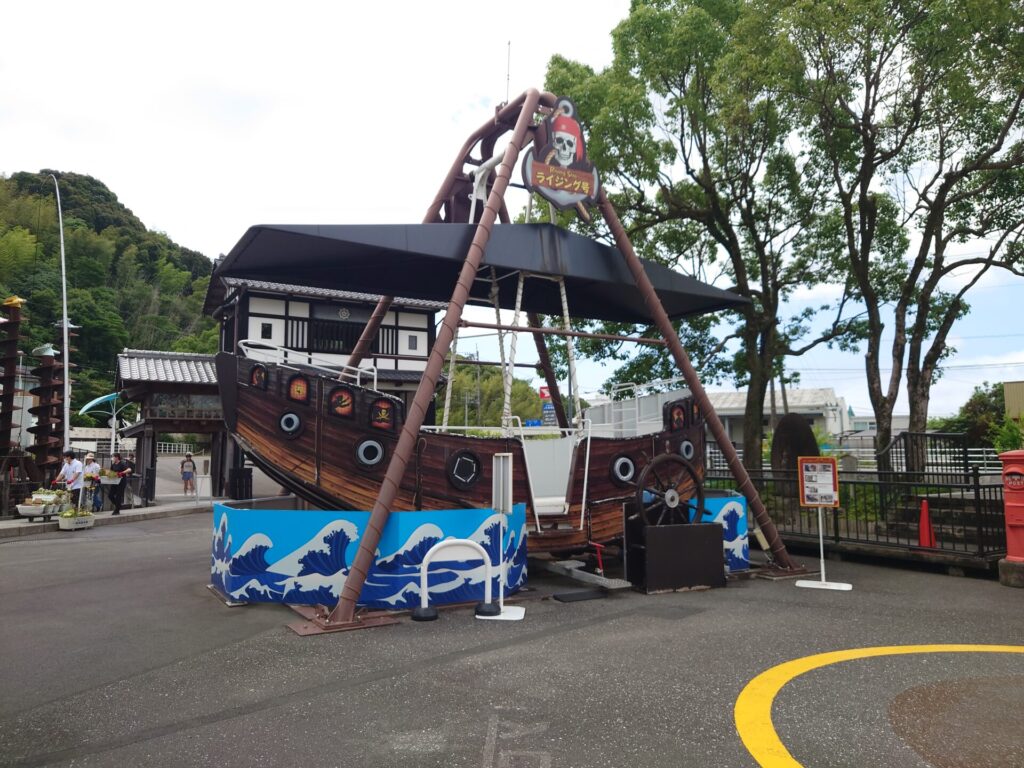 高知旅行　創造広場アクトランド　高知遊びスポット　ライジング号