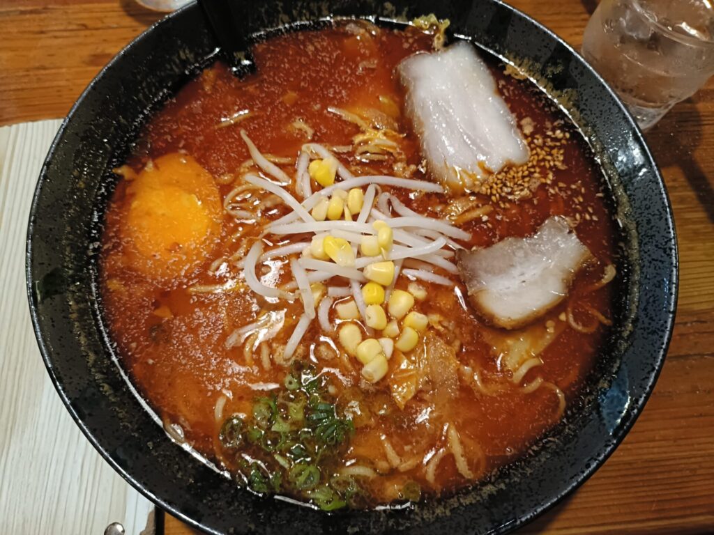 自由軒大津店 激からラーメン