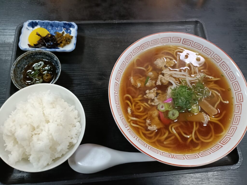 和歌山大衆食堂　えびすや食堂　中華そばセット