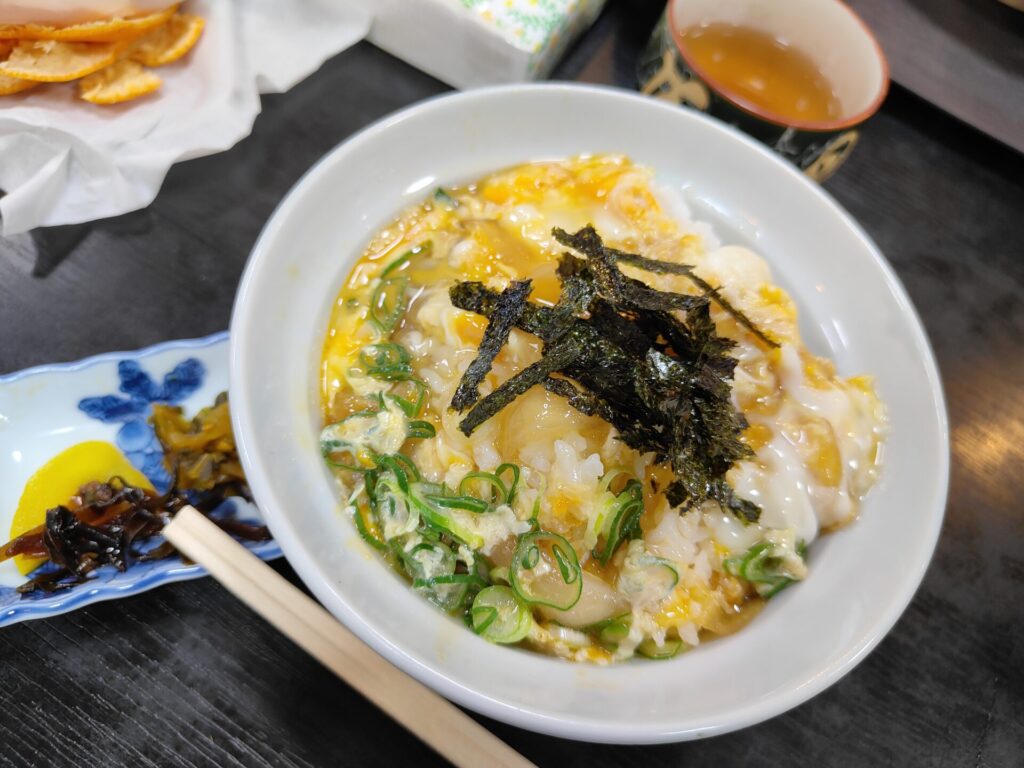 和歌山大衆食堂　えびすや食堂　玉子丼