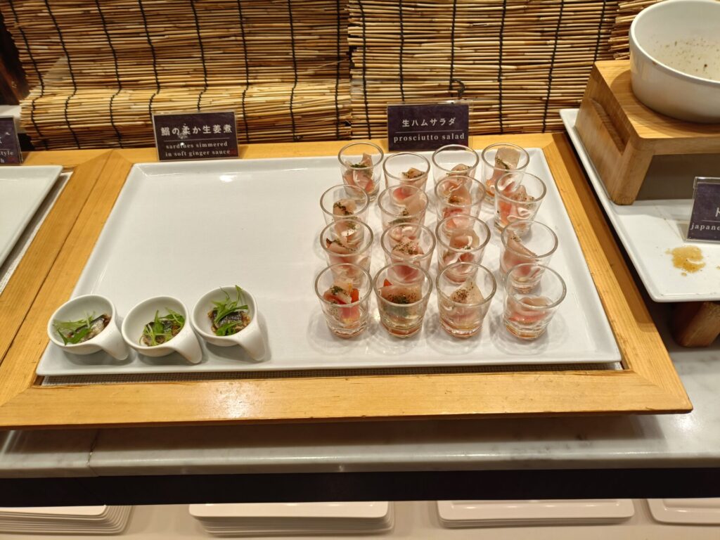 和歌山旅行　とれとれヴィレッジ　パンダヴィレッジ　とれとれ亭　夕食　ディナーバイキング