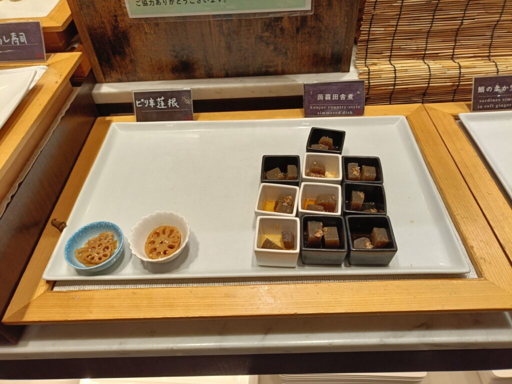 和歌山旅行　とれとれヴィレッジ　パンダヴィレッジ　とれとれ亭　夕食　ディナーバイキング