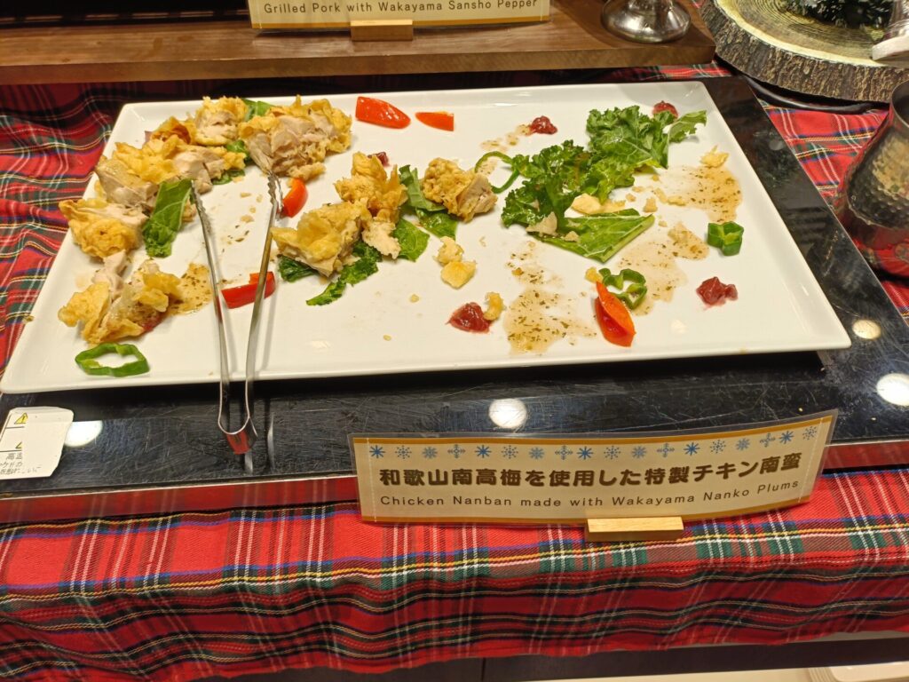 和歌山旅行　とれとれヴィレッジ　パンダヴィレッジ　とれとれ亭　夕食　ディナーバイキング