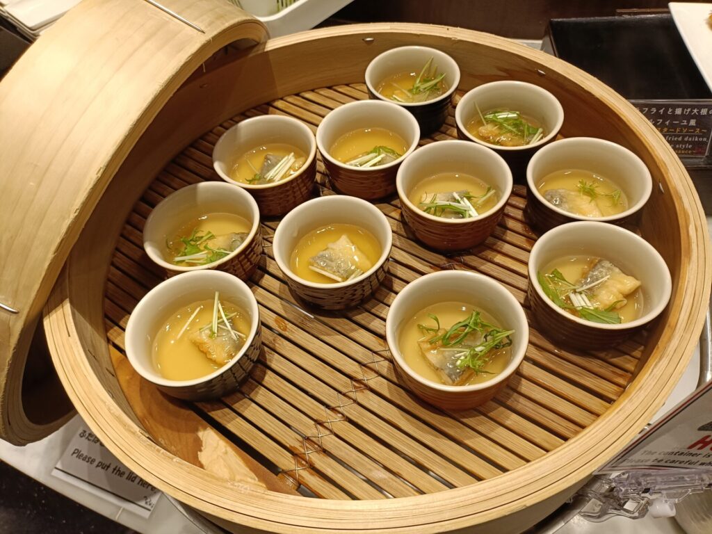 和歌山旅行　とれとれヴィレッジ　パンダヴィレッジ　とれとれ亭　夕食　ディナーバイキング