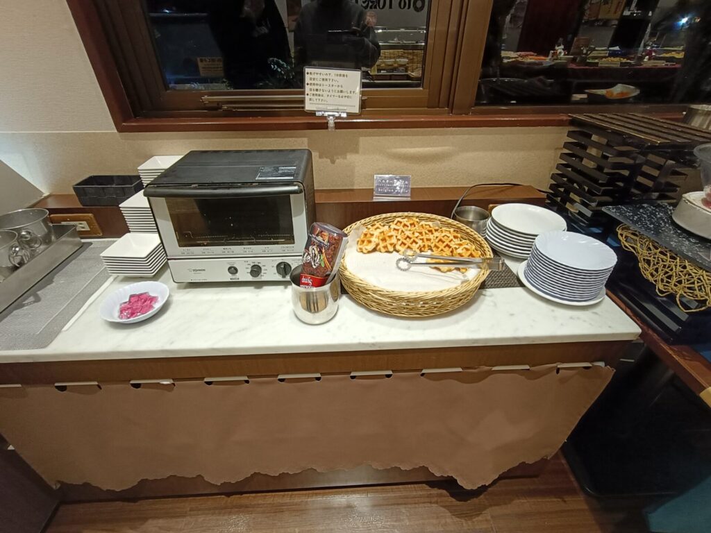 和歌山旅行　とれとれヴィレッジ　パンダヴィレッジ　とれとれ亭　夕食　ディナーバイキング　デザート