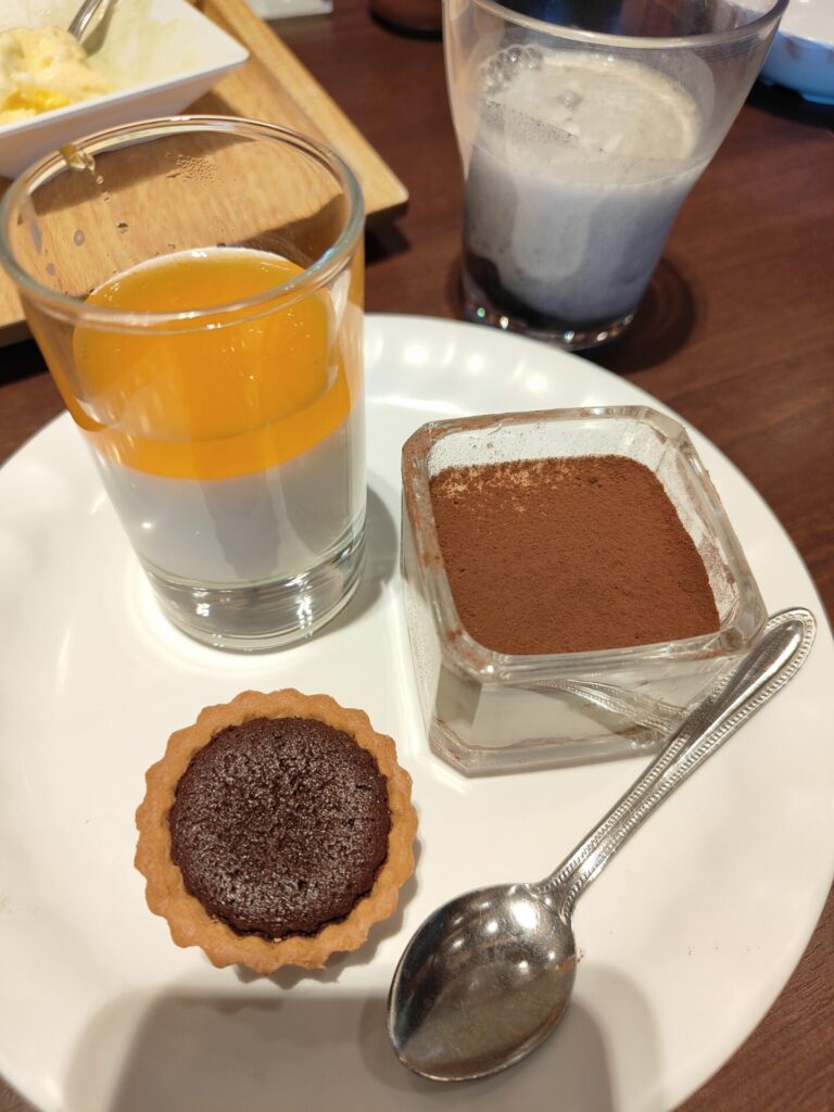 とれとれヴィレッジ　パンダヴィレッジ　とれとれ亭　朝食　モーニング