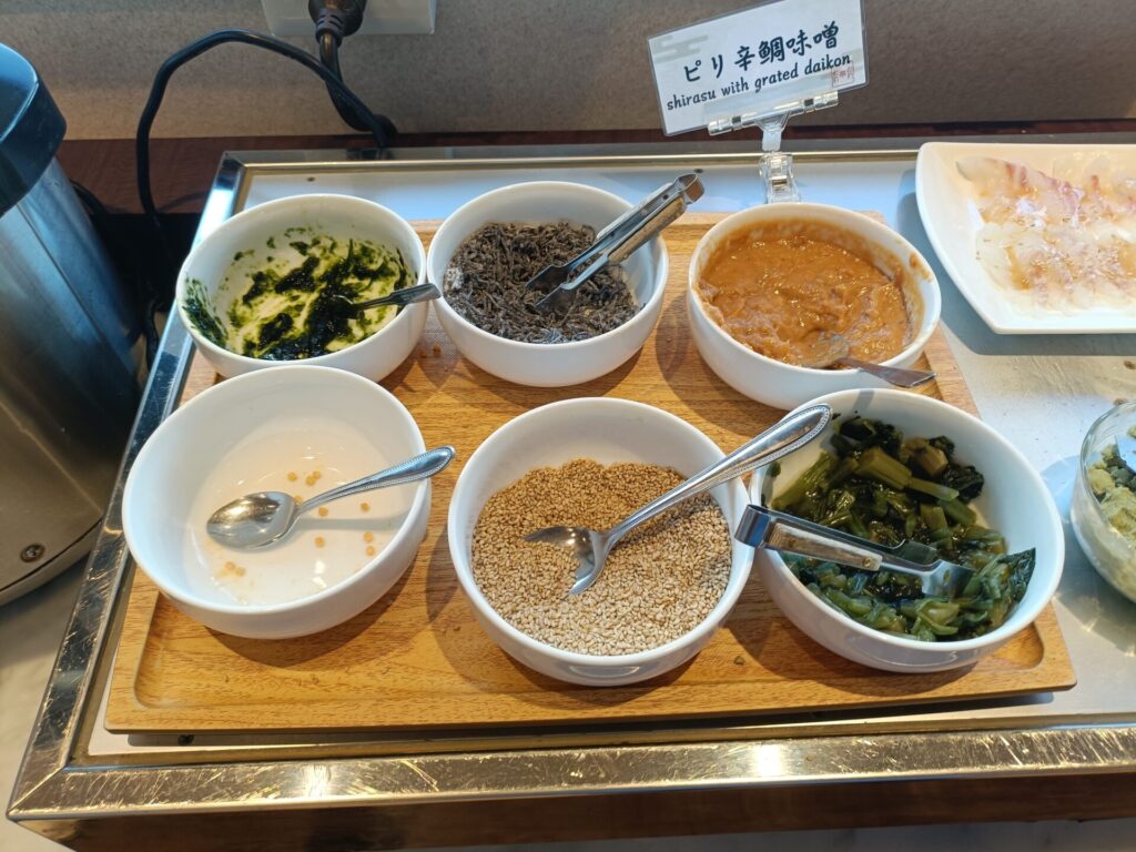 とれとれヴィレッジ　パンダヴィレッジ　とれとれ亭　朝食　モーニング　料理