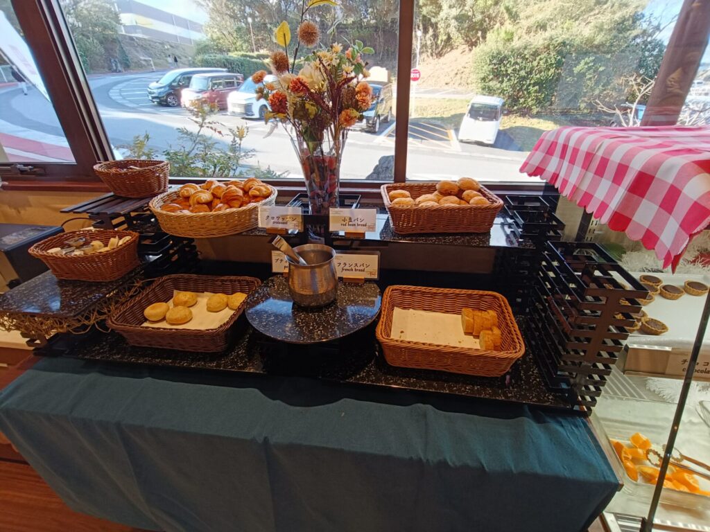 とれとれヴィレッジ　パンダヴィレッジ　とれとれ亭　朝食　モーニング　料理