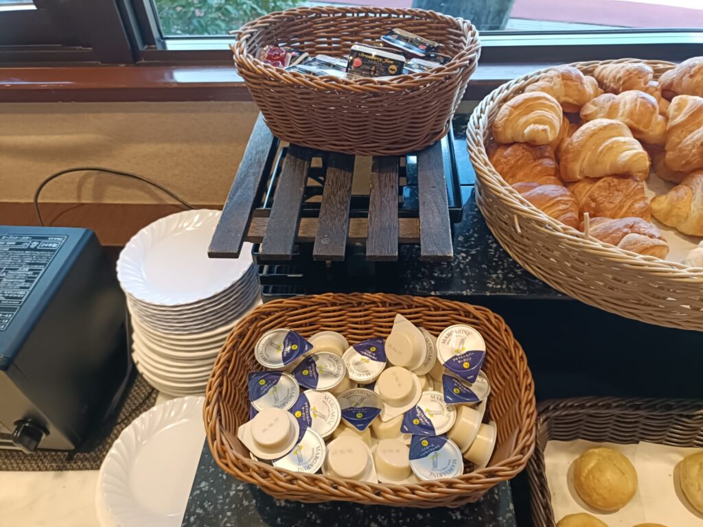 とれとれヴィレッジ　パンダヴィレッジ　とれとれ亭　朝食　モーニング　料理