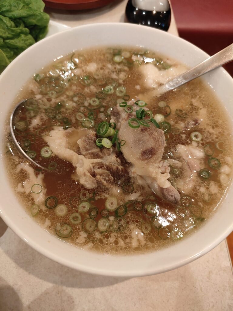 高松焼肉グルメ　焼肉丸惠（まるえ）松縄店　テールスープ