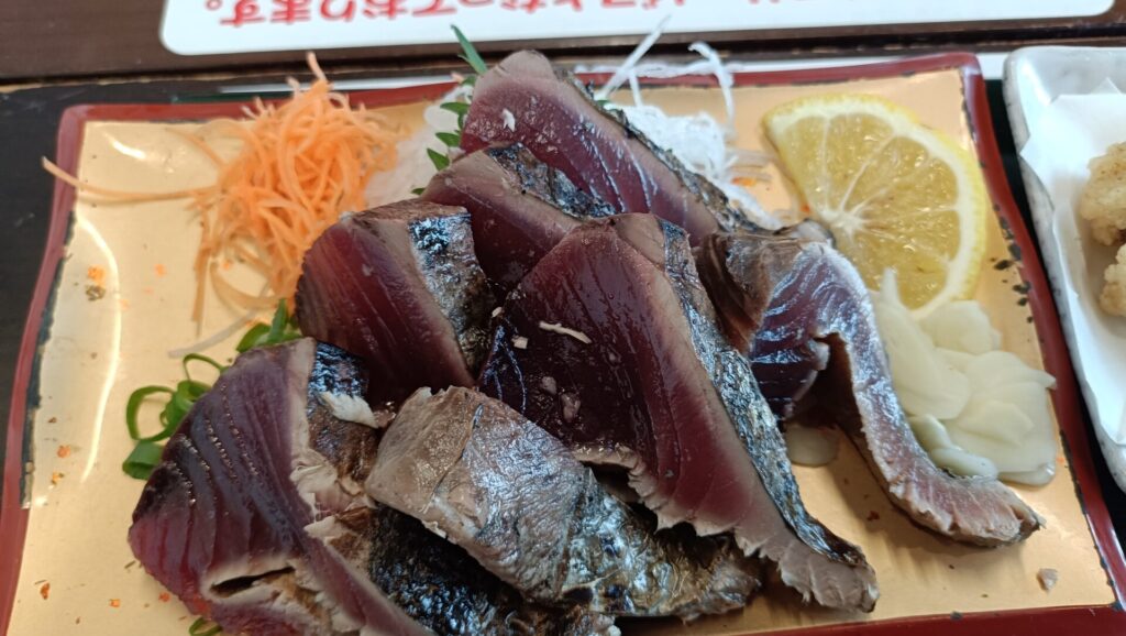 高知グルメ　黒潮ひろば　黒潮御膳　鰹のたたき