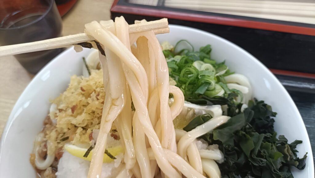 高松うどん　製麺七や西植田店