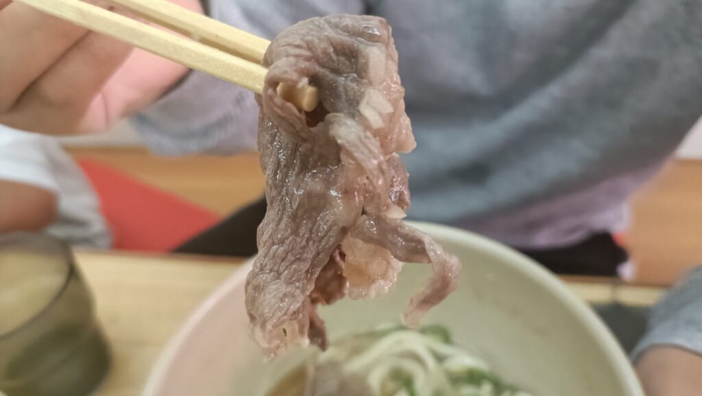 高松うどん　製麺七や西植田店　牛肉うどん肉