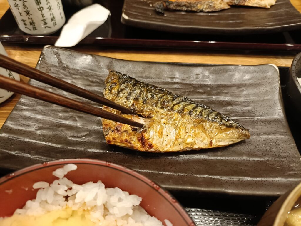 浅草和食グルメ　しんぱち食堂浅草店　サバ