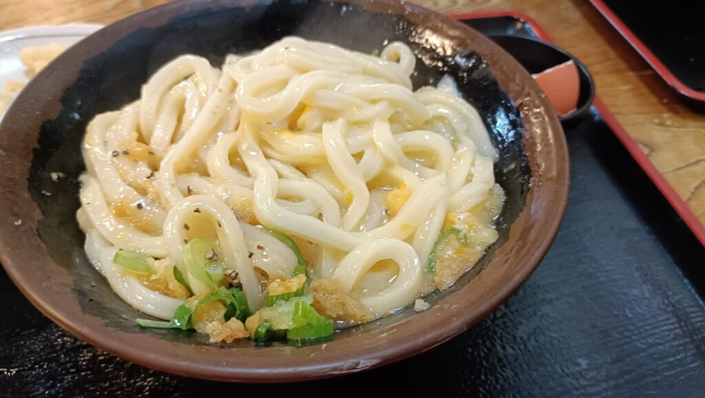 手打ち十段うどんバカ一代　釜バターうどん